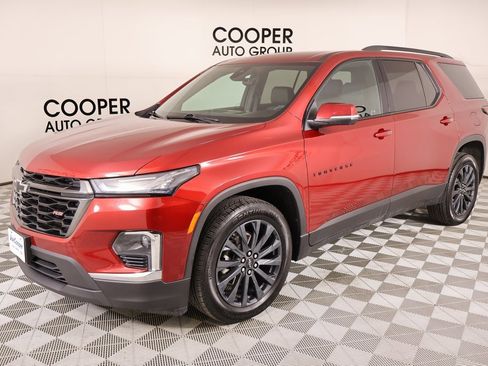 Used 2023 Chevrolet Traverse RS w/ LPO, Floor Liner Package image 10