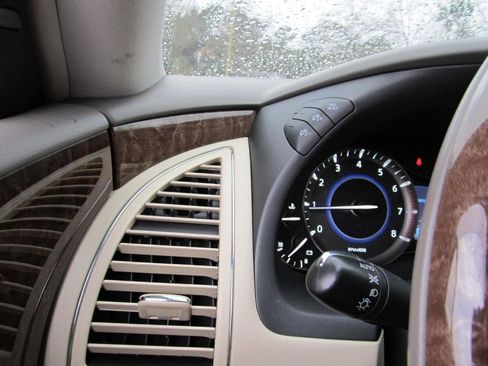 Used 2017 INFINITI QX80 2WD w/ Driver Assistance Package image 53