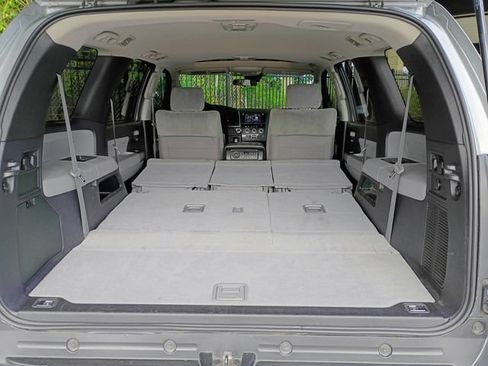 Used 2020 Toyota Sequoia SR5 RWD image 77