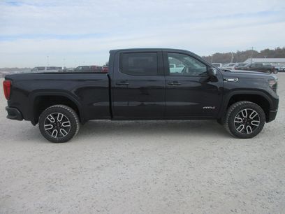 New 2026 GMC Sierra 1500 AT4 w/ AT4 Premium Package
