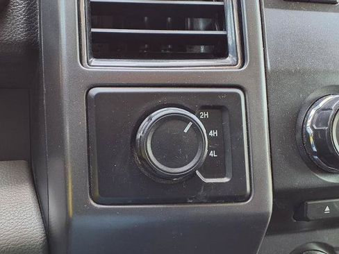 Used 2018 Ford F150 XLT AWD/4WD image 13