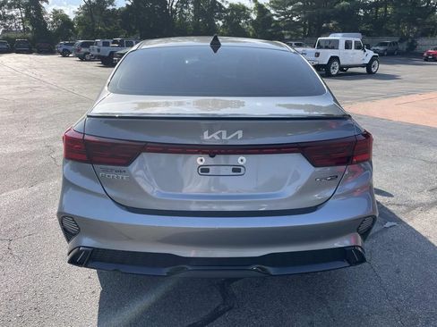 Used 2023 Kia Forte GT-Line w/ GT-Line Premium Package FWD image 4