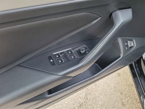 Certified 2021 Volkswagen Jetta S image 15