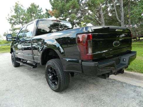 Used 2019 Ford F250 Lariat AWD/4WD image 6