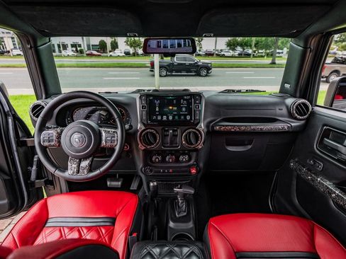 Used 2017 Jeep Wrangler Unlimited Sport w/ Quick Order Package 24S AWD/4WD image 20