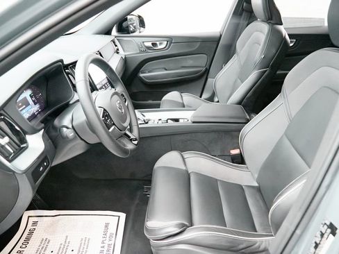 Certified 2024 Volvo XC60 T8 Ultimate w/ Protection Package Premier AWD/4WD image 14