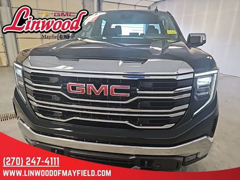 New 2026 GMC Sierra 1500 SLT w/ SLT Premium Package image 3