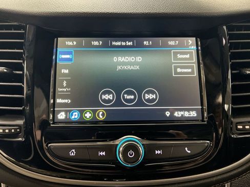 Used 2019 Chevrolet Trax LT w/ LT Convenience Package AWD/4WD image 14