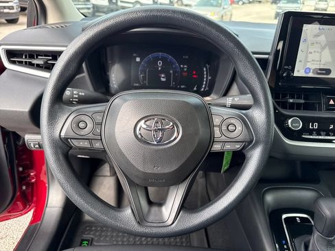 Used 2026 Toyota Corolla LE FWD image 14