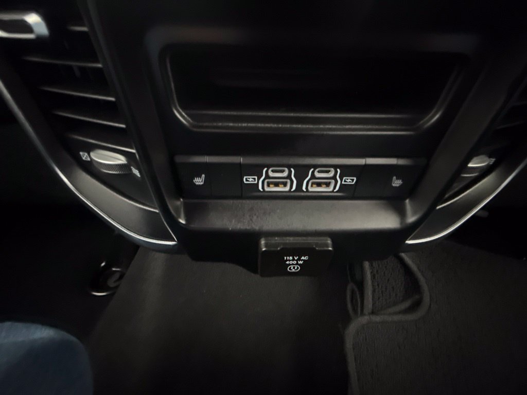 Used 2022 RAM 2500 Laramie AWD/4WD image 11