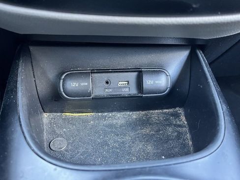 Used 2018 Kia Soul image 19