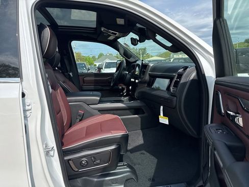 New 2026 RAM 1500 Limited AWD/4WD image 32