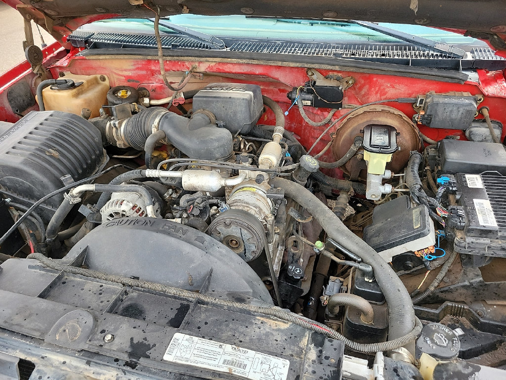 Used 1998 Chevrolet Silverado 1500 2WD Extended Cab w/ Preferred Equipment Group 2 image 16