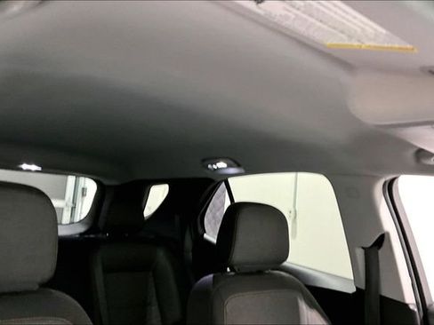 Used 2020 Chevrolet Equinox LT image 28