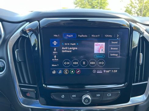 Used 2020 Chevrolet Traverse RS w/ LPO, Floor Liner Package AWD/4WD image 44