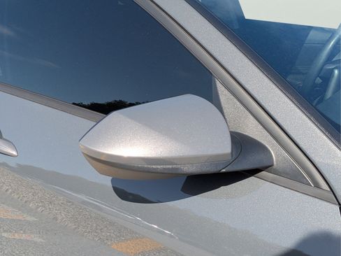 Used 2024 Hyundai Elantra SEL FWD image 33