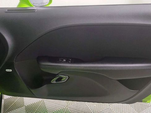 Used 2019 Dodge Challenger R/T Scat Pack w/ Driver Convenience Group image 21