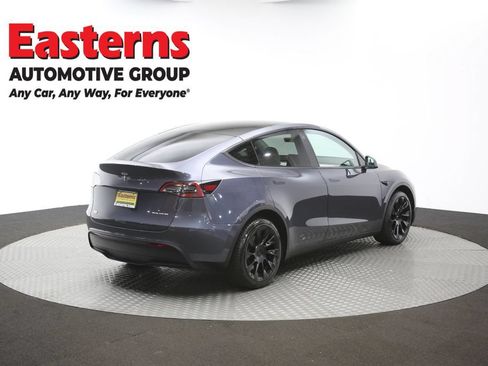 Used 2021 Tesla Model Y Long Range AWD/4WD image 35