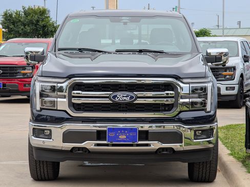 New 2025 Ford F150 Lariat w/ Equipment Group 502A High image 8