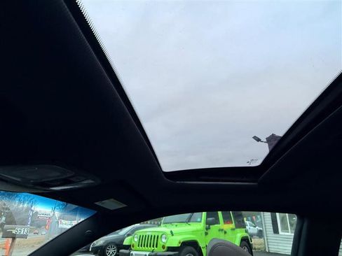 Used 2013 Hyundai Genesis 2.0T image 29