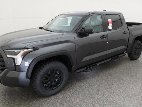 New 2026 Toyota Tundra SR5 AWD/4WD image 20