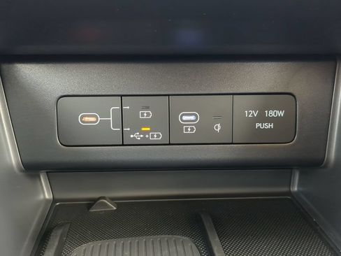 New 2025 Hyundai Sonata Limited FWD image 17