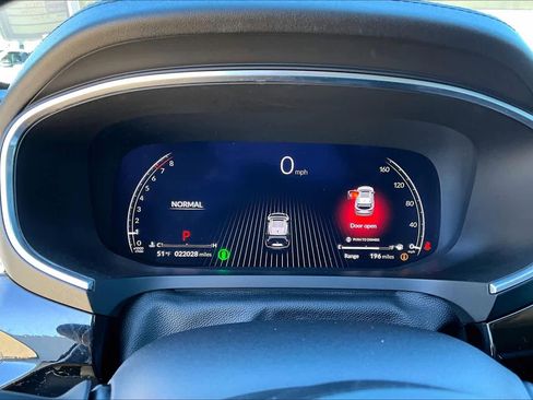 Used 2024 Acura MDX SH-AWD w/ Advance Package image 22