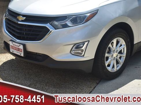 Certified 2018 Chevrolet Equinox LT w/ Sun & Infotainment Package FWD image 41