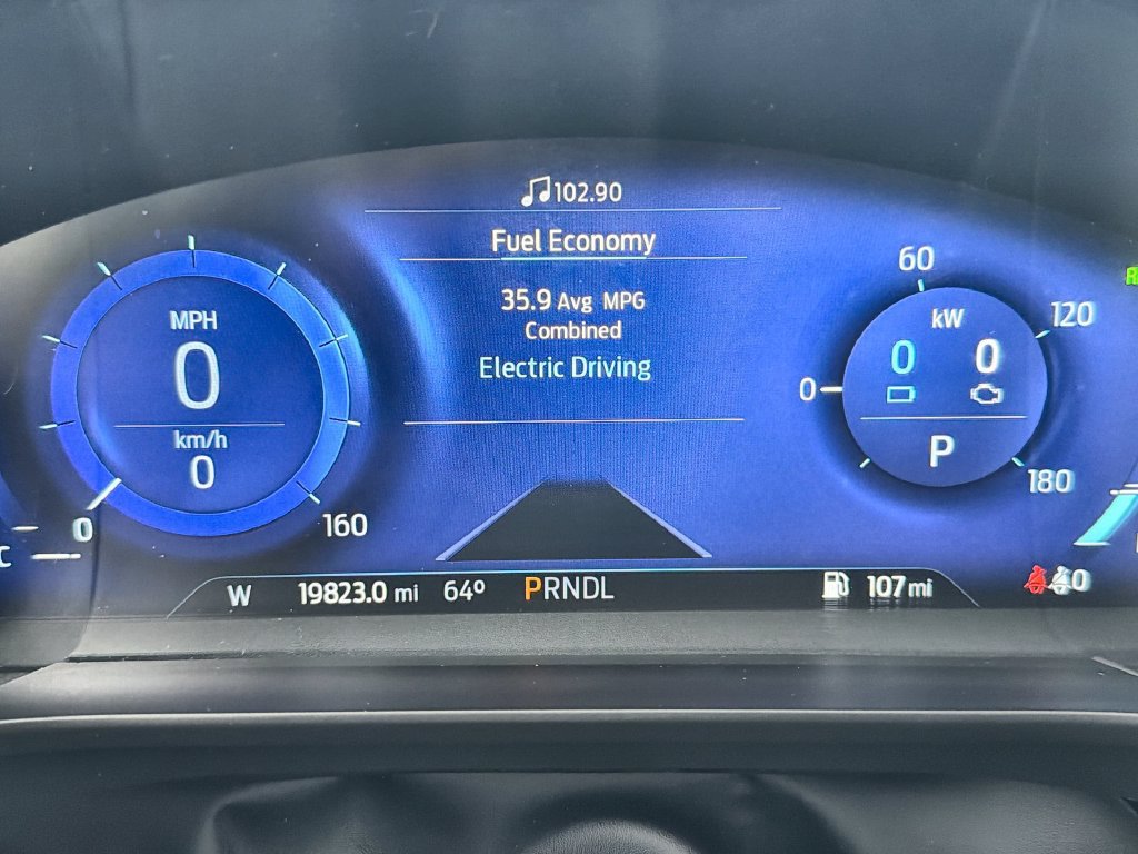 Used 2020 Ford Escape Titanium AWD/4WD image 10