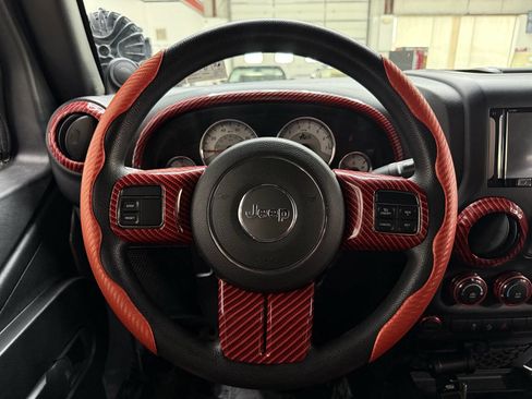 Used 2014 Jeep Wrangler Unlimited Sport AWD/4WD image 22