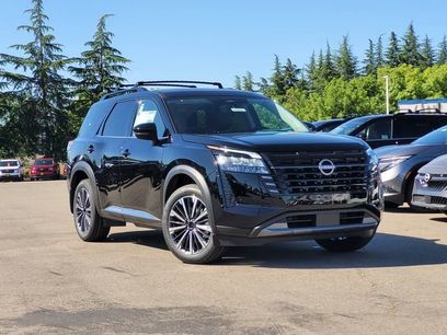 New 2026 Nissan Pathfinder Platinum