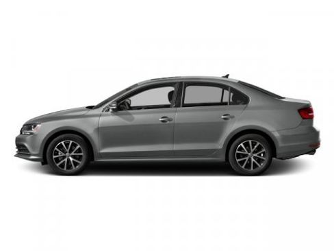 Used 2017 Volkswagen Jetta SE FWD image 3