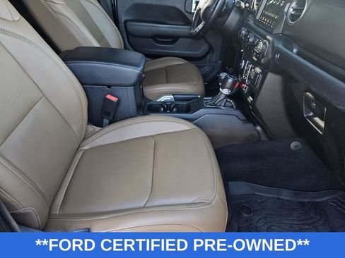 Used 2020 Jeep Gladiator Rubicon image 12