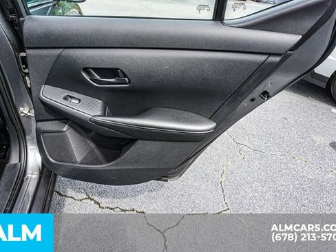 Used 2024 Nissan Sentra SV FWD image 49