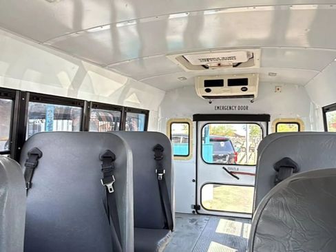 Used 2012 Chevrolet Express 3500 w/ School Bus Package image 42