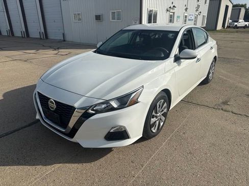 Used 2019 Nissan Altima 2.5 S FWD image 5