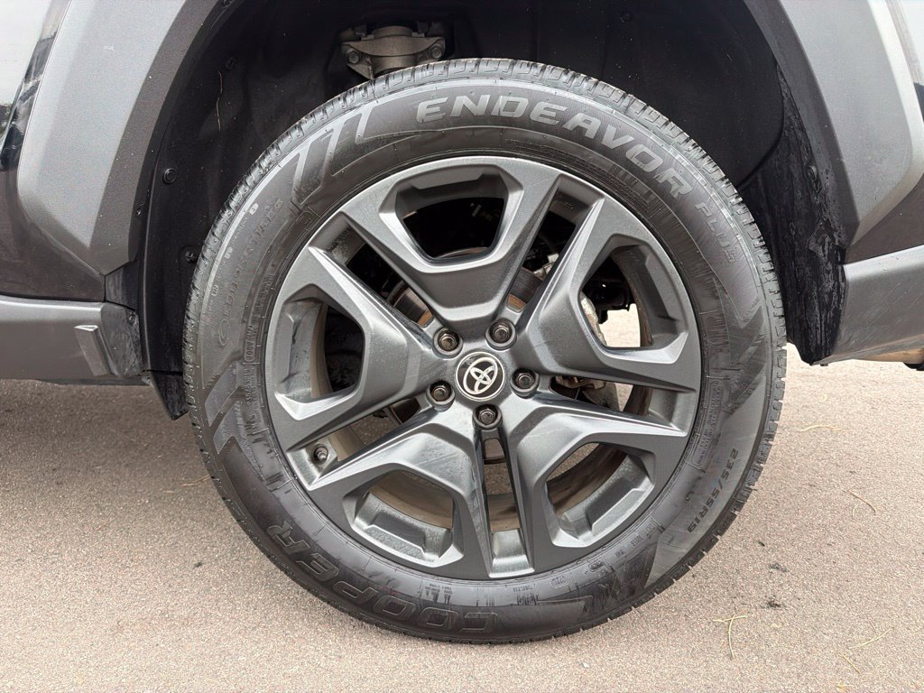 Used 2024 Toyota RAV4 Adventure AWD/4WD image 34