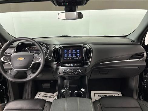 Used 2023 Chevrolet Traverse LT AWD/4WD image 40