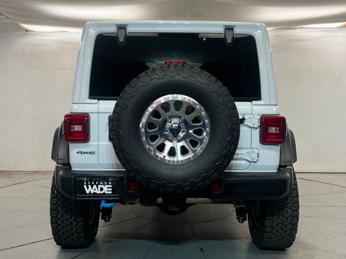 Used 2023 Jeep Wrangler Unlimited Rubicon 4xe w/ Steel Bumper Group AWD/4WD image 5