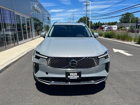 Certified 2025 Volvo XC90 B6 Plus AWD/4WD image 7
