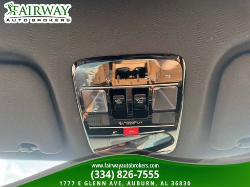 Used 2024 Hyundai Santa Fe Limited image 25