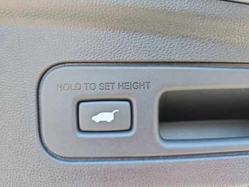 Certified 2026 Acura MDX SH-AWD w/ Technology Package image 13
