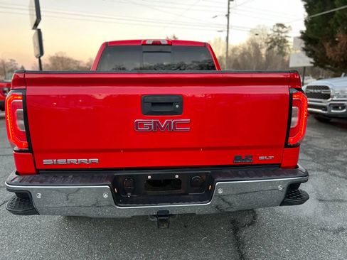Used 2017 GMC Sierra 1500 SLT image 4