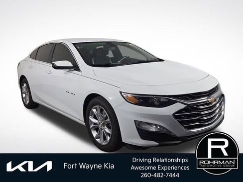 Used 2019 Chevrolet Malibu LT FWD image 4