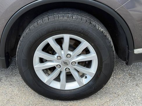 Used 2019 Dodge Durango SXT AWD/4WD image 5