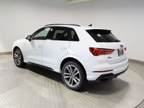 Used 2022 Audi Q3 2.0T Premium Plus w/ Premium Plus Package AWD/4WD image 11