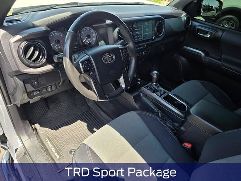 Used 2021 Toyota Tacoma TRD Sport AWD/4WD image 2