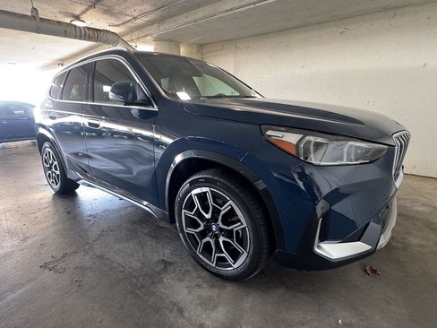 Used 2026 BMW X1 xDrive28i AWD/4WD image 3