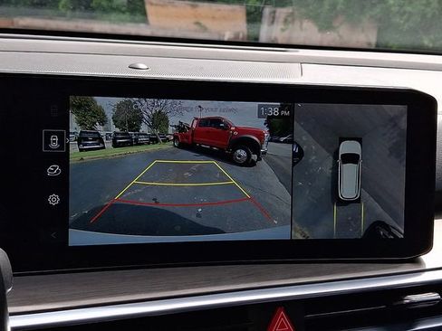 Certified 2024 Kia Sorento SX AWD/4WD image 17