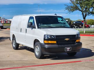 New 2025 Chevrolet Express 2500 w/ Driver Convenience Package video 2